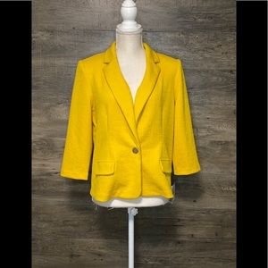 NWT Medium Yellow Sag Harbor Blazer